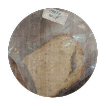 Saco com fatia de pão