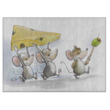 Trazendo O Queijo (Com Azeitona) Cortando Conselho