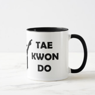Tae Kwon faz a caneca da campainha