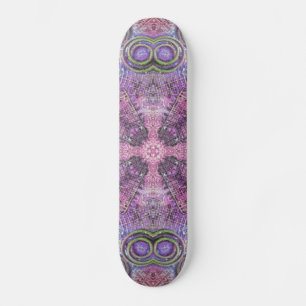 Tampa de Skate com Estampa de Joias Rosa e Roxo