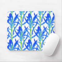 Tansy (L) em um mouse Pad