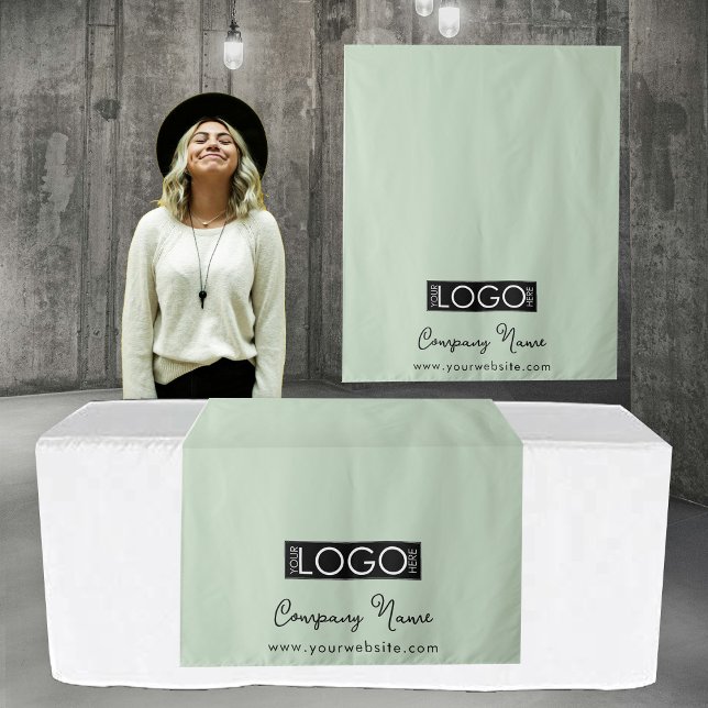 Tapeçaria de mesa com logotipo de negócios verdes  (Green Business Logo Table Runner Banner Script Tapestry)