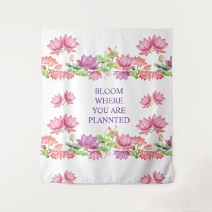Tapeçaria Floral de Lótus em Aquarela Rosa Elegant