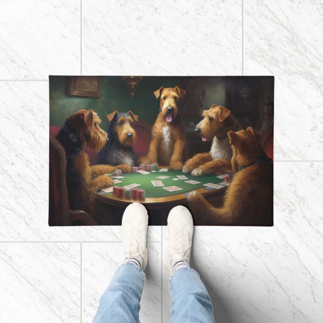 Tapete Airedale Dogs Jogando Poker Art (Interior)