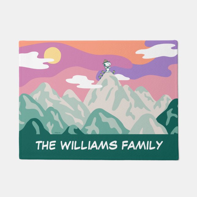 Tapete Amendoins | Snoopy & Troop Caminhando a Montanha (Frente)