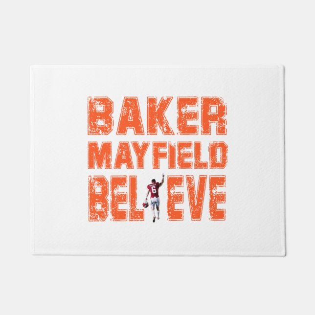 Tapete Baker Mayfield Essential Cool T-shirt  Essential (Frente)