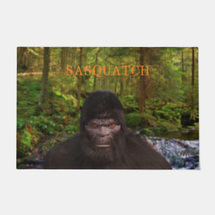 TAPETE BIGFOOT SASQUATCH NA PAREDE