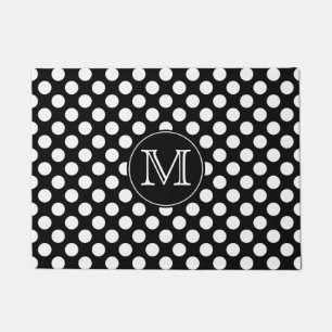 Tapete Bolinhas preta e branca monogramada