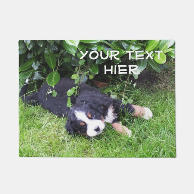 Tapete cachorro-bebê engraçado e seu texto (Frente)