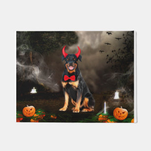 Tapete Cachorro Rottweiler no Figurino do Halloween