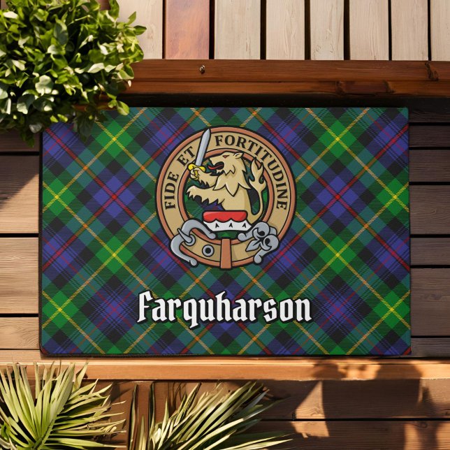 Tapete Clan Farquharson Crest sobre Tartan (Criador carregado)