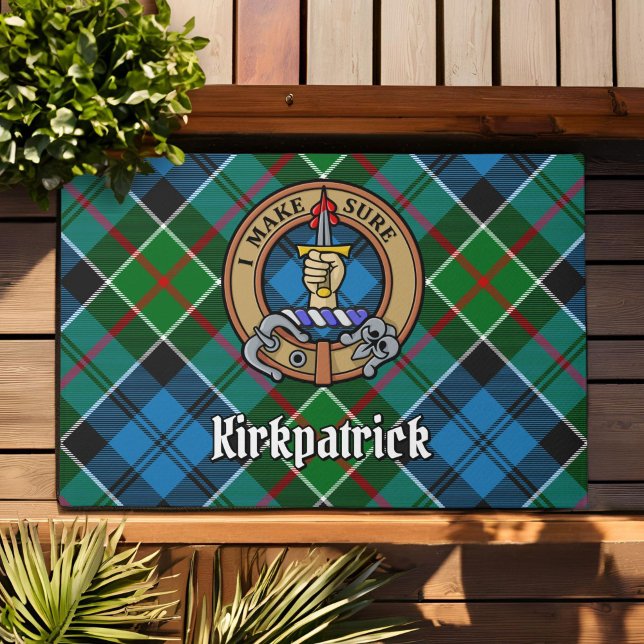 Tapete Clan Kirkpatrick Crest sobre Tartan (Criador carregado)