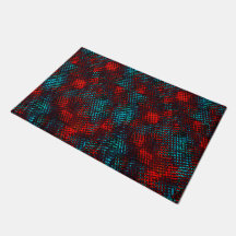 Com revestimento quadrado riscado vermelho e azul 
