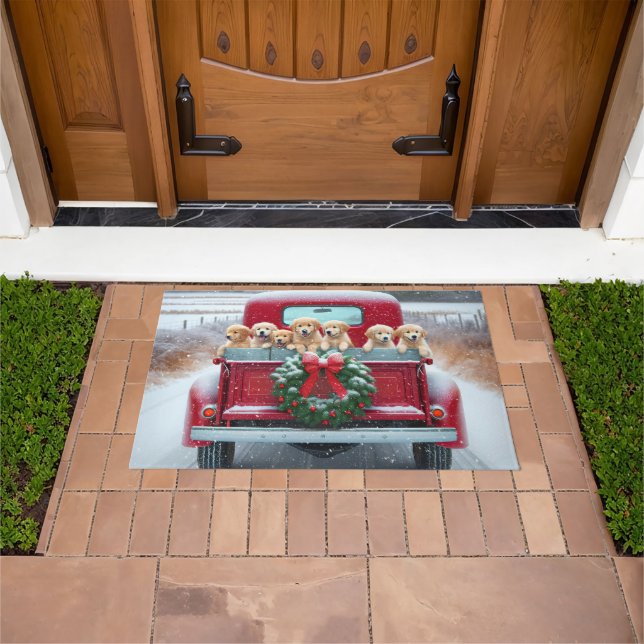 Tapete Cuppies ouros De Retriever No Caminhão Vermelho De (Ar livre)