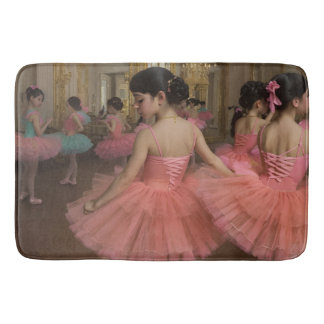 Tapete De Banheiro Bailarinas en una gran sala de estilo rocóco