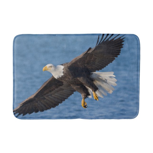 Tapete De Banheiro Bald eagle in flight (Frente)