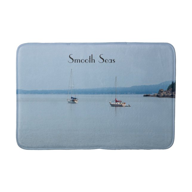 Tapete De Banheiro Barcos à vela no rio (Frente)