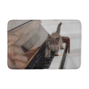 Tapete De Banheiro Bebês Mais Pobres Kitten on Piano