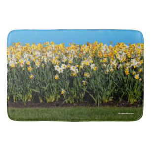 Tapete De Banheiro Bela Cama de Daffodils