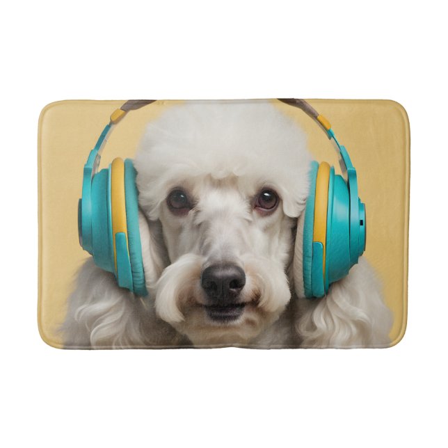 Tapete De Banheiro Fones de ouvido de veste de poodle (Frente)