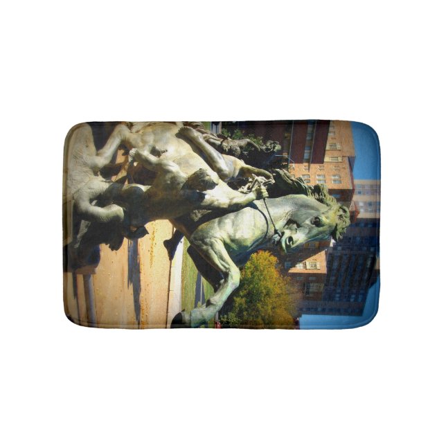 Tapete De Banheiro Fonte do Kansas City Plaza no outono (frente)