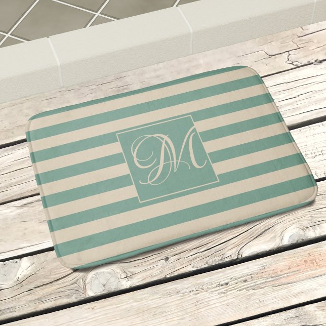 Tapete De Banheiro Gado Elegante Monograma Turquesa Creme Stripes Cos (Add your initial to this elegant coastal style bath mat)