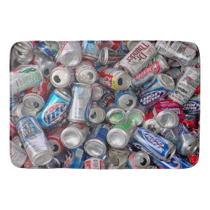 Tapete De Banheiro Latas vazias da soda e de cerveja
