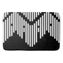 Linhas trincadas a preto e branco