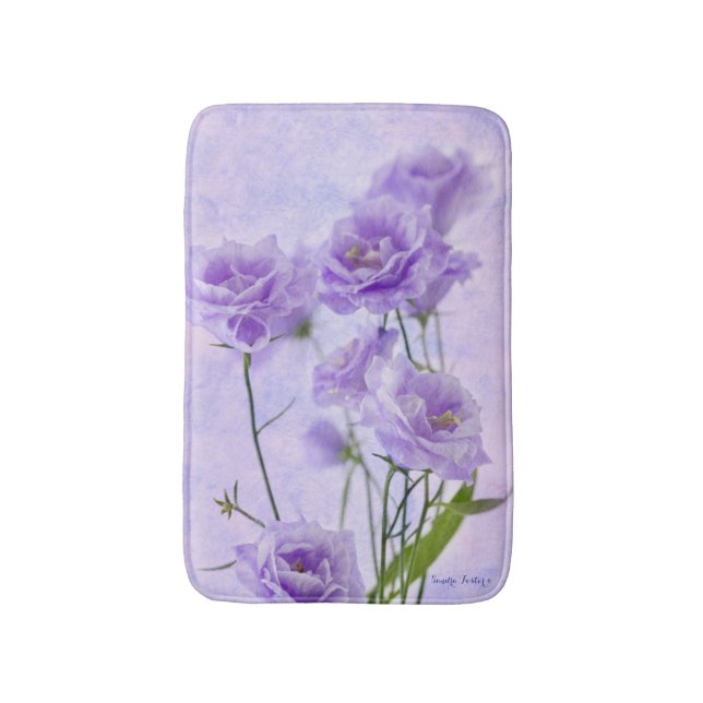 Tapete De Banheiro Macro Flores de Campanela Roxas (Frente Vertical)