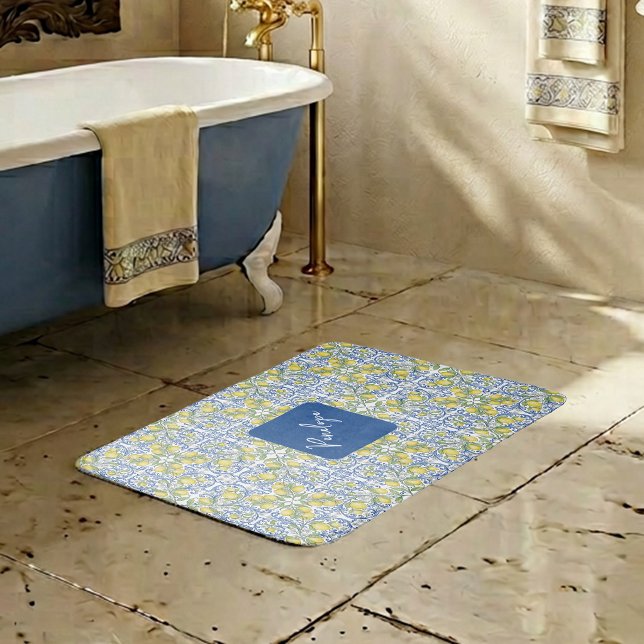 Tapete De Banheiro Mediterranean Blue & Yellow Lemon Tile Pattern (Mediterranean Blue & Yellow Lemon Tile Pattern Bath Mat)