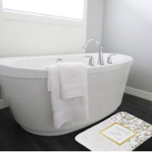 Monograma do Mármaco de Couro Branco Faux