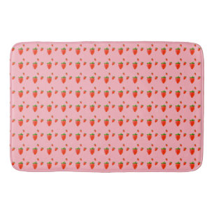 Tapete De Banheiro Morangos vermelhos em fundo rosa