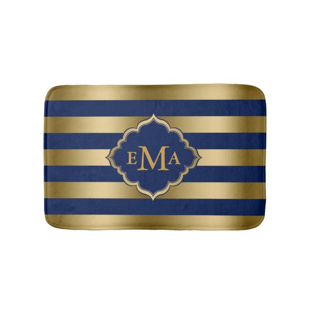 Tapete De Banheiro Padrão Geométrico de Douradas Stripes Monogramas (frente)