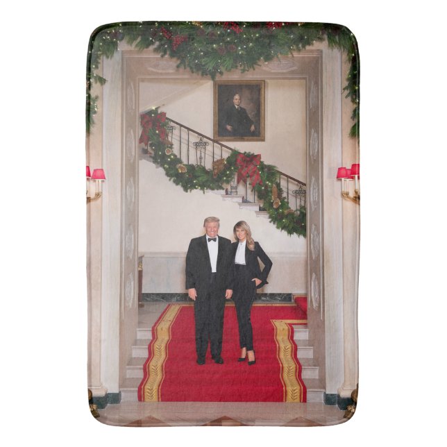 Tapete De Banheiro Passos de Natal O Presidente Donald Trump & Melani (Frente Vertical)