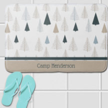 Pinheiros Primitivos em Branco