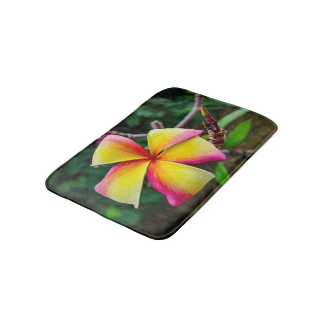 Tapete De Banheiro Plumeria rubra (Angulado)