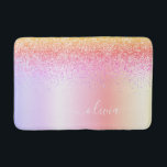 Tapete De Banheiro Rainbow Pastel Girly Glitter Metal Monograma Nome<br><div class="desc">Rainbow Pastel Faux Foil Metálico Sparkle Glitter Brugado Metal Monograma Nome Bath Mats. Isso faz a formatura perfeita,  aniversário,  casamento,  chá de panela,  aniversário,  chá de fraldas ou presente de festa de solteira para alguém que ama luxo de vidro e estilos quíticos.</div>