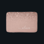 Tapete De Banheiro Rapariga do Monograma de Script Brilhante Cor-de-r<br><div class="desc">Rosa Dourado - Corresponder Bath do Nome do Monograma do Script Glitter Brilhante Cor-de-Rosa Esbranquiçada. Isso faz a formatura perfeita,  aniversário,  casamento,  chá de panela,  aniversário,  chá de fraldas ou presente de festa de solteira para alguém que ama luxo de vidro e estilos quíticos.</div>