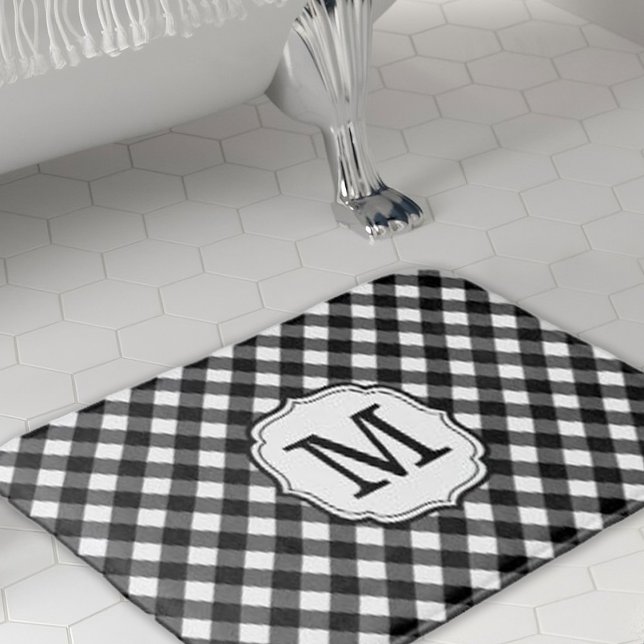 Tapete De Banheiro Retro Elagant Personalized Gingham Bath Mat (retro elegant personalized black and white gingham check bath mat)