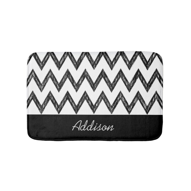 Tapete De Banheiro Trendy Pencil Black and White Chevron com nome (frente)