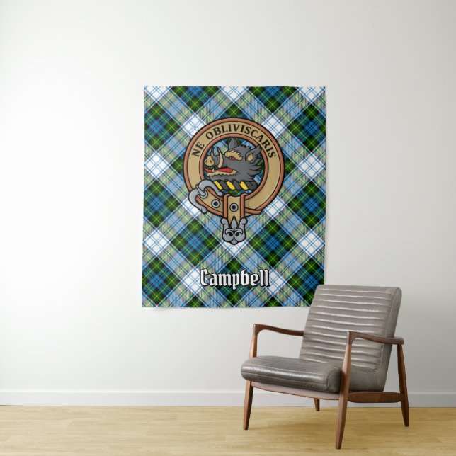 Tapete De Parede Campbell Crest over Dress Tartan (In Situ)