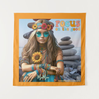 TAPETE DE PAREDE CARTAZ HIPPIE FOCADO NO BEM