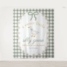 Chá de Bebê Silly Goose Green Gingham Cottagecore