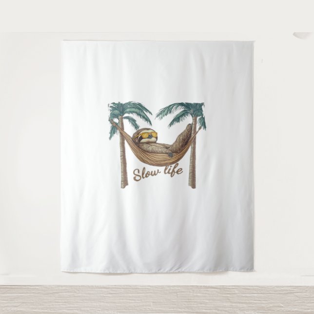 Tapete De Parede Chillin' Sloth em uma camiseta de Hammock Oversize (Frente)