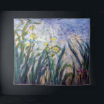 Tapete De Parede Claude Monet - Irrisões Amarelo e Roxo<br><div class="desc">Íris Amarelo e Roxo / Iris jaunes et mauves - Claude Monet,  Oil on Canvas,  1924-1925</div>