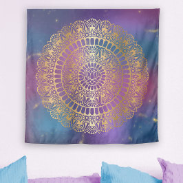 Tapete De Parede Elegante Dourado na Nebulosa Brilhante Lotus Henna