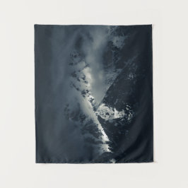 Tapete De Parede Escuridão e nuvens sobre as montanhas