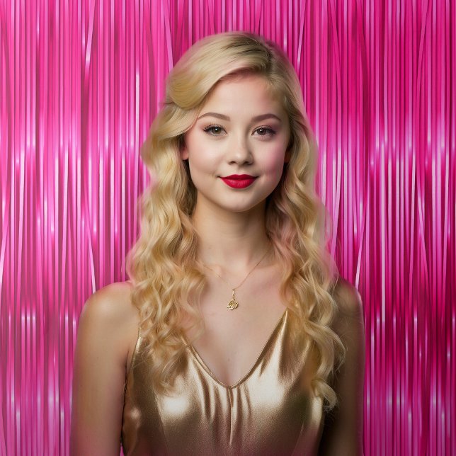 Tapete De Parede Girly Hot Pink Selfie Faux Tinsel Backdrop (Mockup of teen girl standing in front of backdrop.)