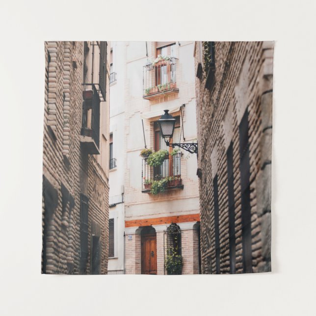 TAPETE DE PAREDE GRAY CONCRETE ALLEY DURING DAYTIME (Frente)