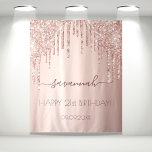 Tapete De Parede Grelha brilhante cor-de-rosa com brilho brilhante<br><div class="desc">Uma tapeçaria para uma festa de aniversário de 21 ruas (ou qualquer idade) entre cinzas e glamourosos. Um fundo rosa dourado, gradiente cor-de-rosa, com gotas elegantes de brilho suave rosa dourado. O texto: O nome é escrito em ouro rosa escuro com um moderno estilo escrito à mão com pincéis. Para...</div>